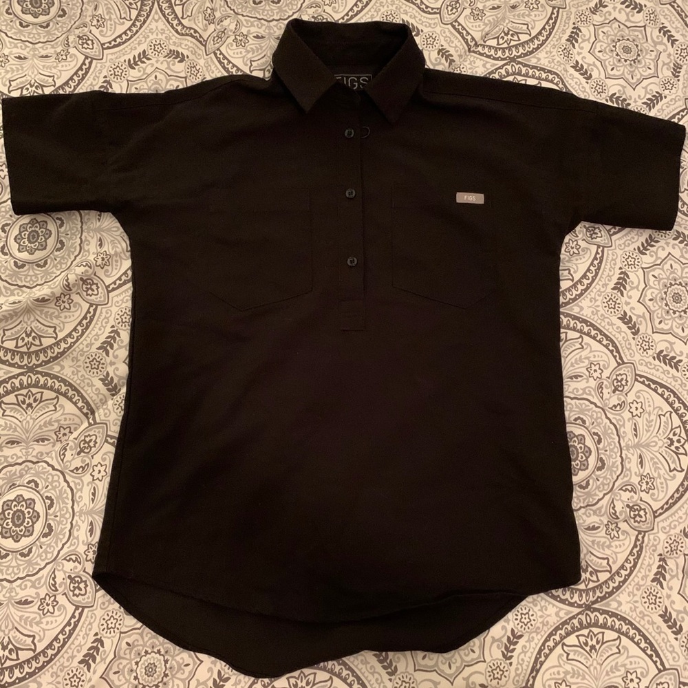 XXS black Hanoi popover FIGS scrub top.